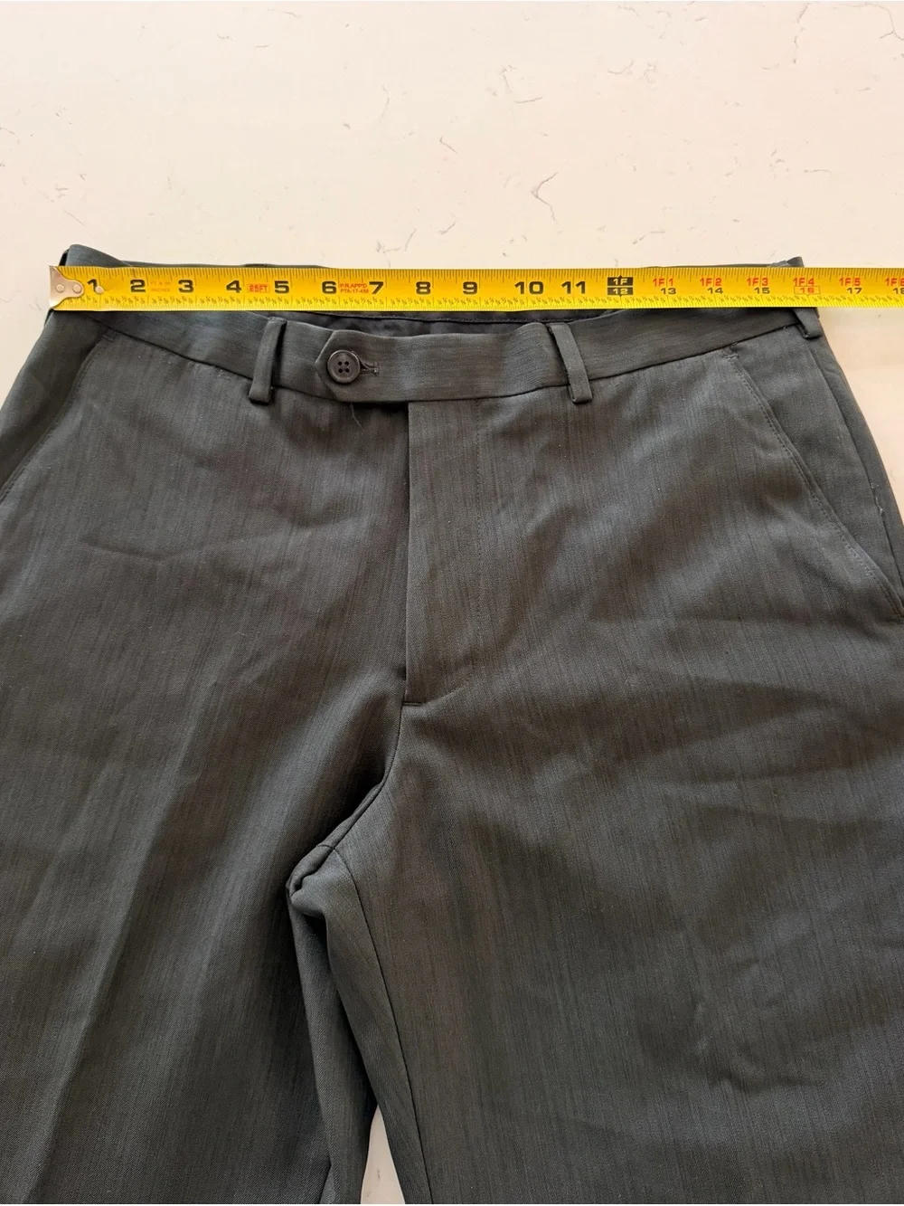 Izod Men's Charcoal Straight-Leg Dress Pants